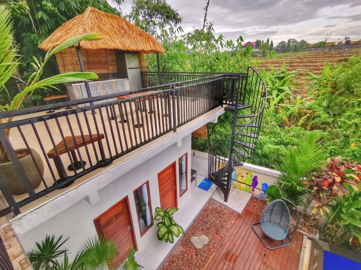 A Pousada Cornerstone Bali Coworking Canggu Exterior foto
